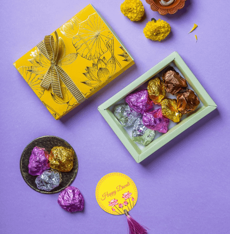 Pack of 8 Assorted Vegan Dry fruit rocks gift box