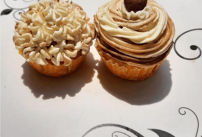 Banana Cupcakes (Box of 4)