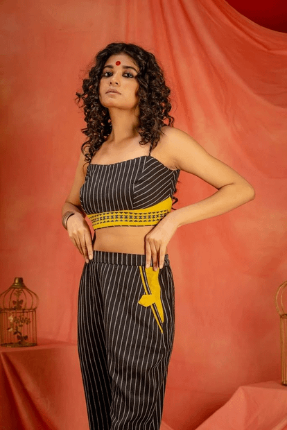 Saanjh-Black Spaghetti blouse