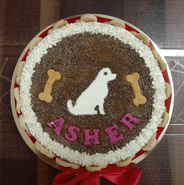 Biscuit Crumble Dog design Cake -500g