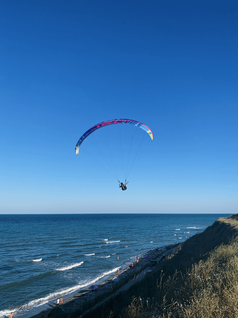 Paragliding 15mins ride in Qurim, Goa