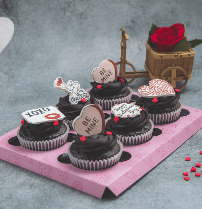 Custom Cupcakes (Box of 6)