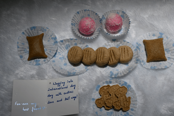 International dog day hamper 