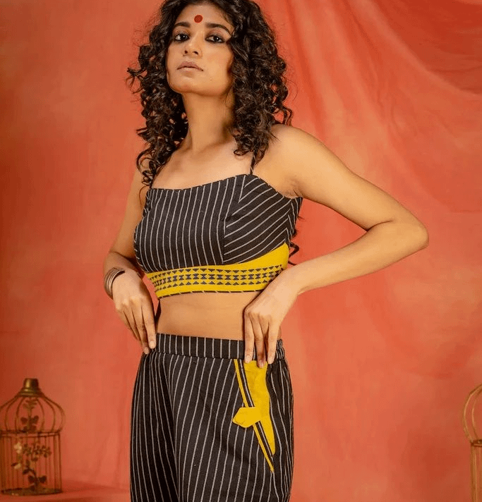 Saanjh-Black Spaghetti blouse