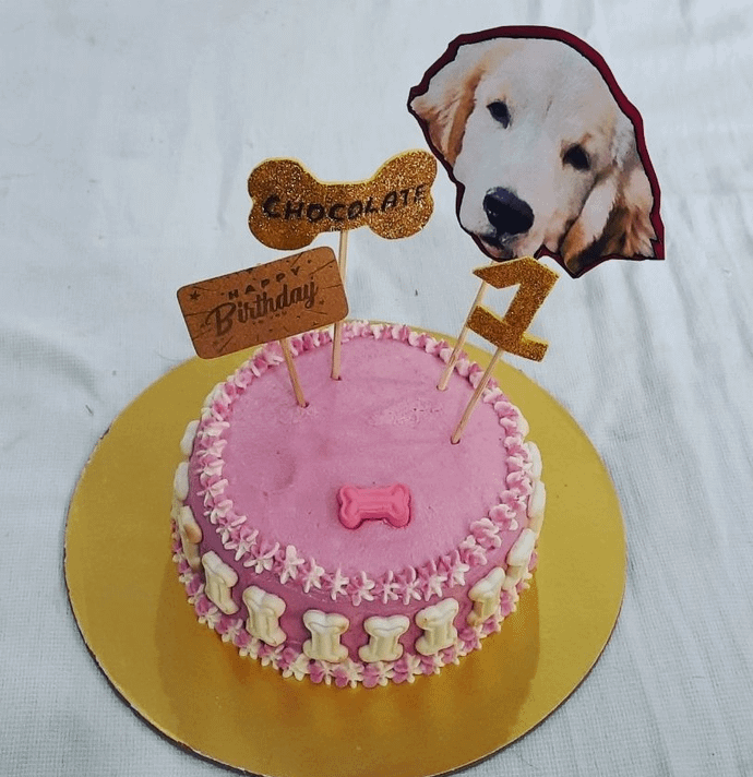 Cake with Dog Toppers