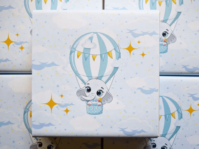 Baby shower gift box (Pan India delivery within 3-4 days)