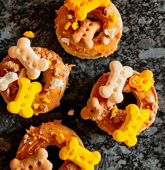 Carrot Dog Cupcakes (Box of 6)