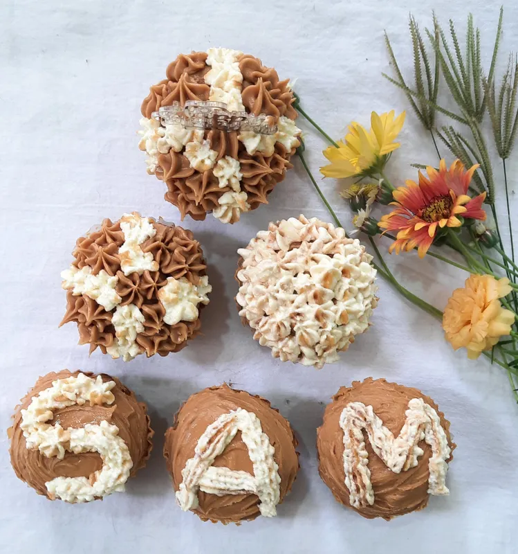 Peanut Butter Cupcakes (Box of 4)
