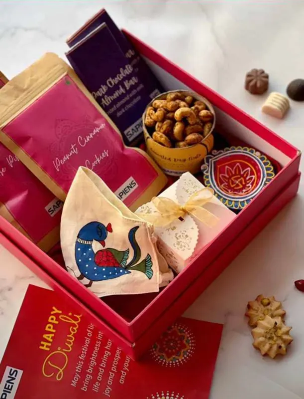 Dhamaka Hamper