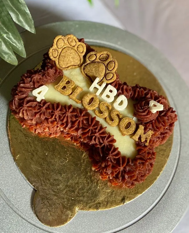 Peanut Butter 'n' Carrot Cake - VEG