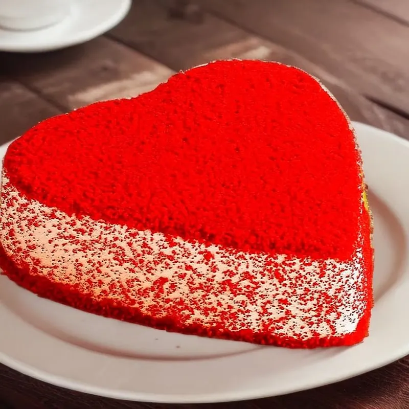 Heart Shape Red velvet Cake (600 Gram)