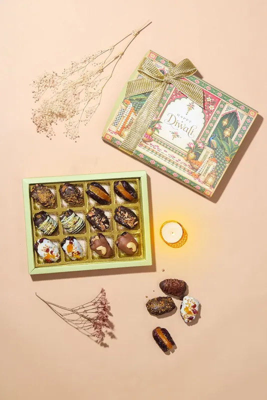 Signature Box 2