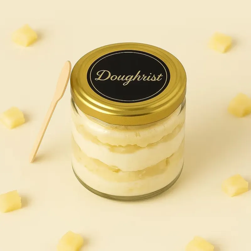 Pineapple jar cake